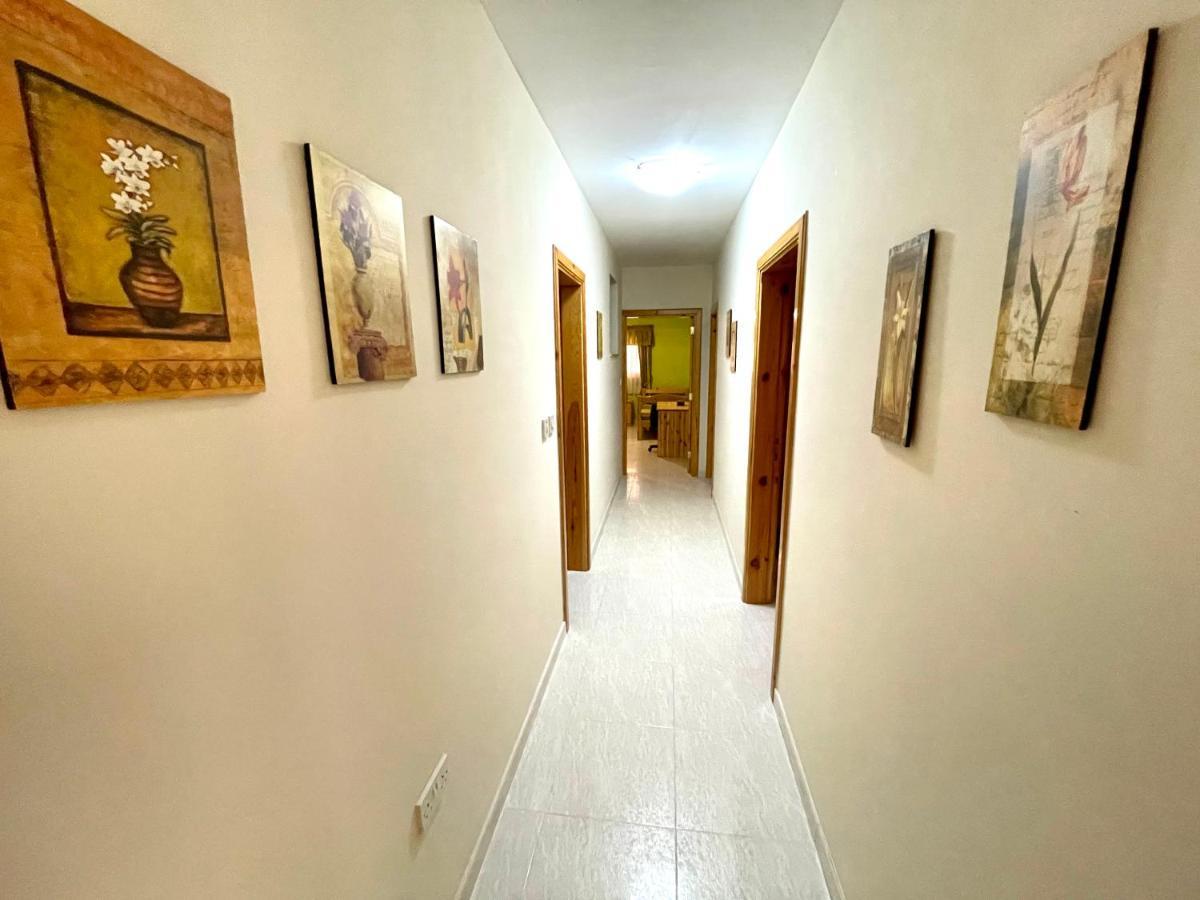 Regent Court - 3 Bedroom Apartment Within Walking Distance From Seafront St. Paul's Bay Exteriér fotografie