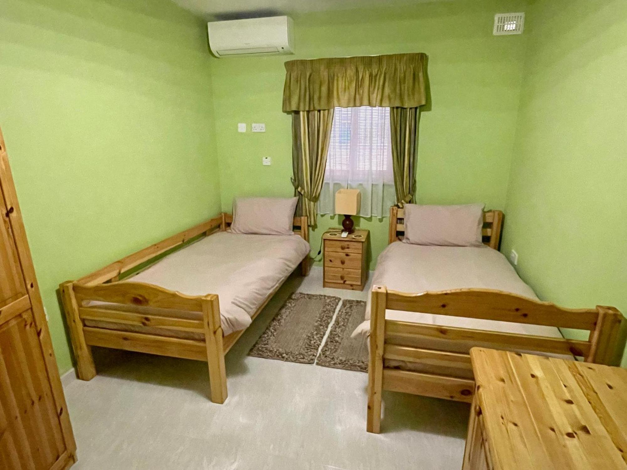 Regent Court - 3 Bedroom Apartment Within Walking Distance From Seafront St. Paul's Bay Exteriér fotografie