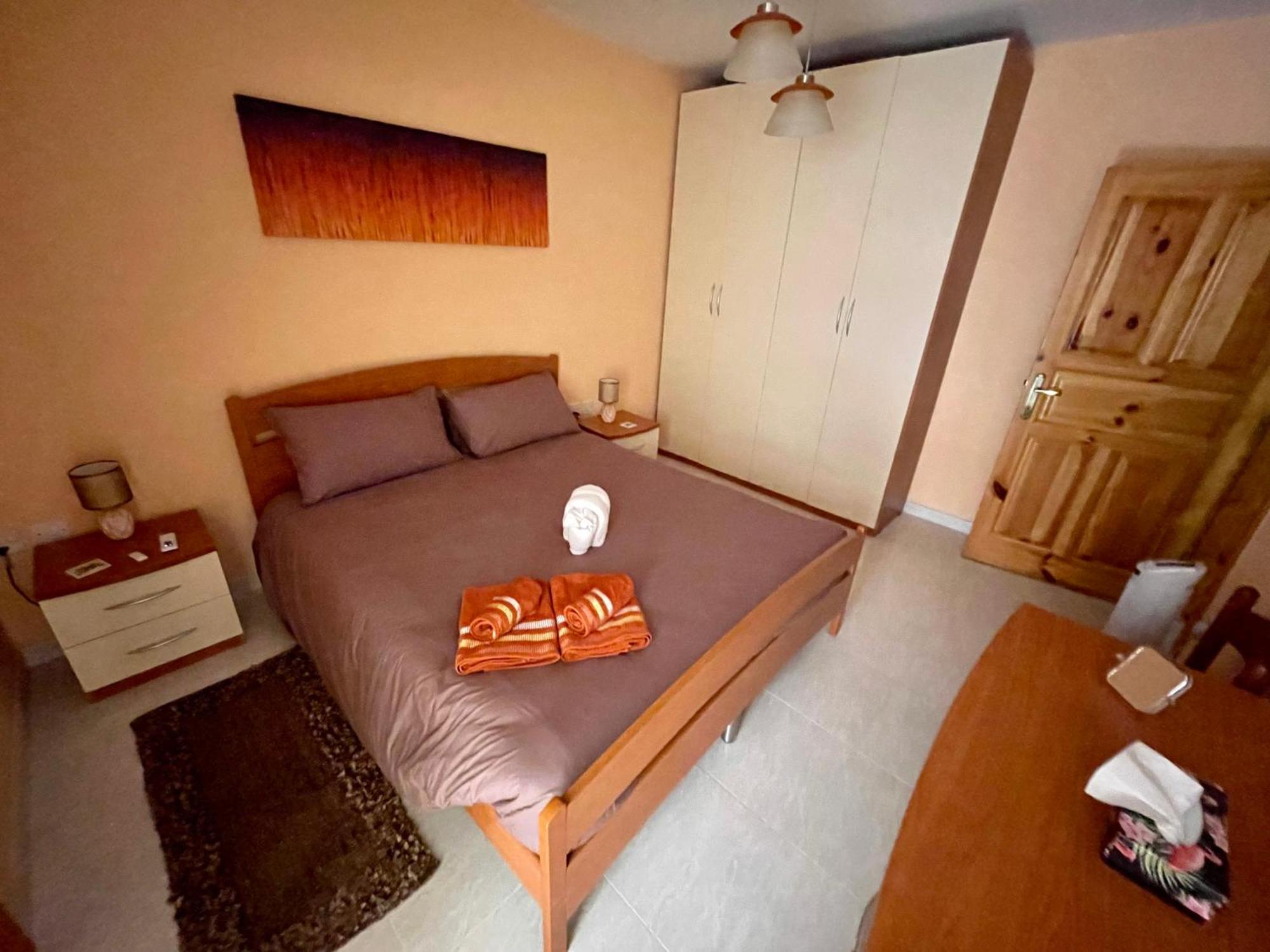 Regent Court - 3 Bedroom Apartment Within Walking Distance From Seafront St. Paul's Bay Exteriér fotografie