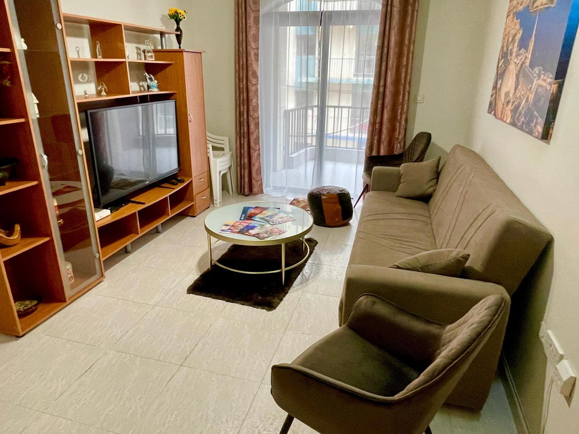 Regent Court - 3 Bedroom Apartment Within Walking Distance From Seafront St. Paul's Bay Exteriér fotografie