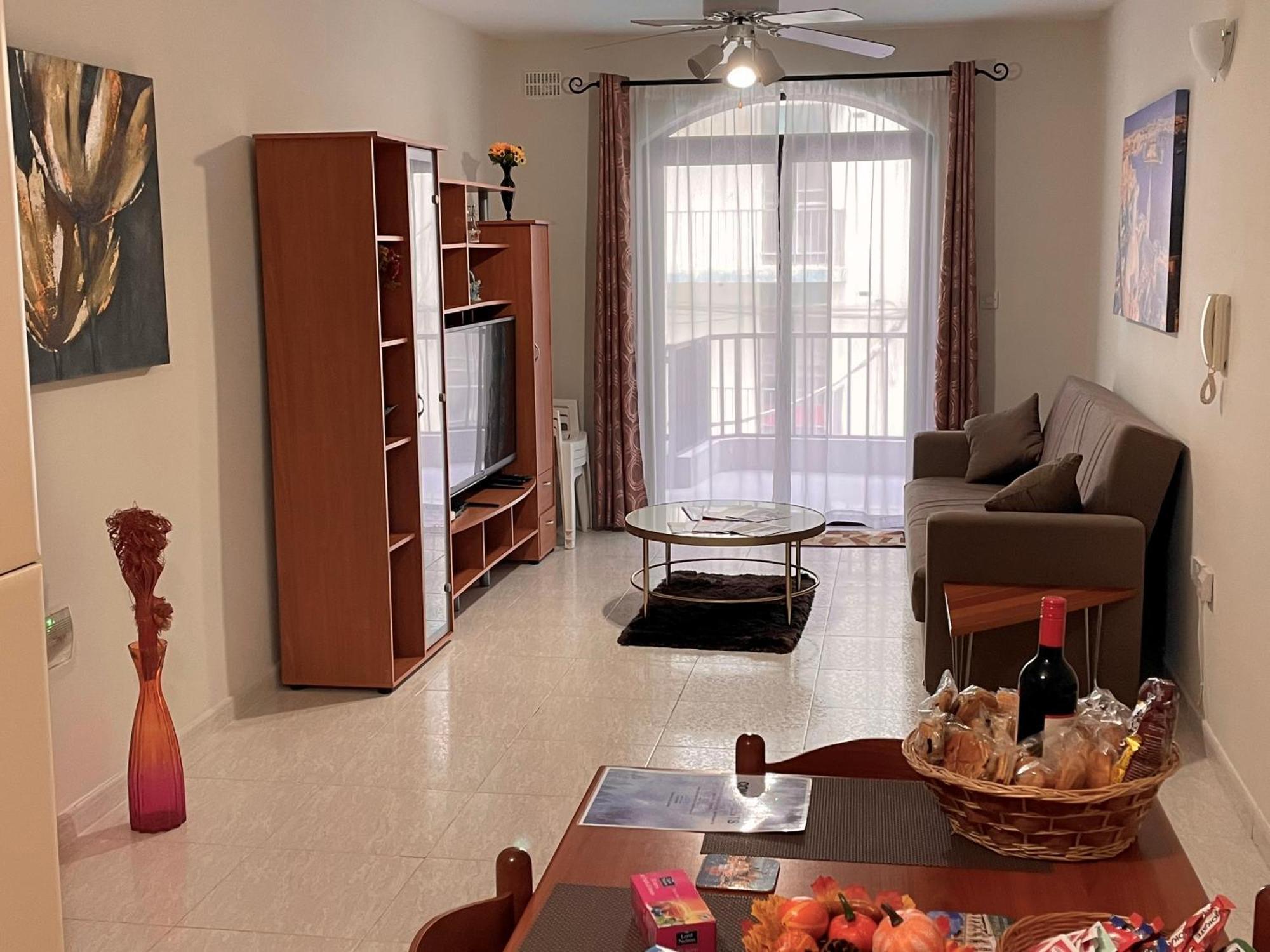 Regent Court - 3 Bedroom Apartment Within Walking Distance From Seafront St. Paul's Bay Exteriér fotografie