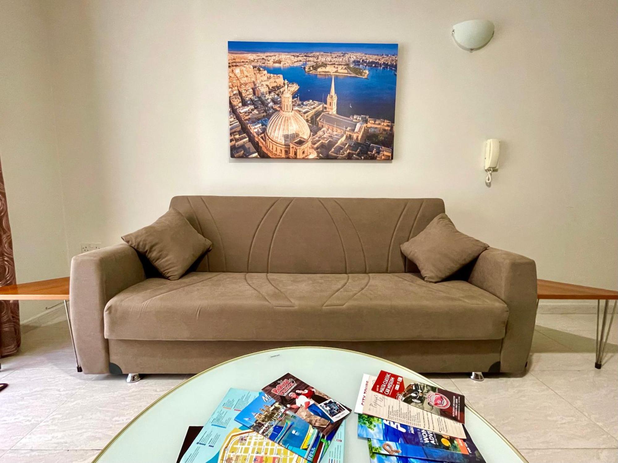 Regent Court - 3 Bedroom Apartment Within Walking Distance From Seafront St. Paul's Bay Exteriér fotografie